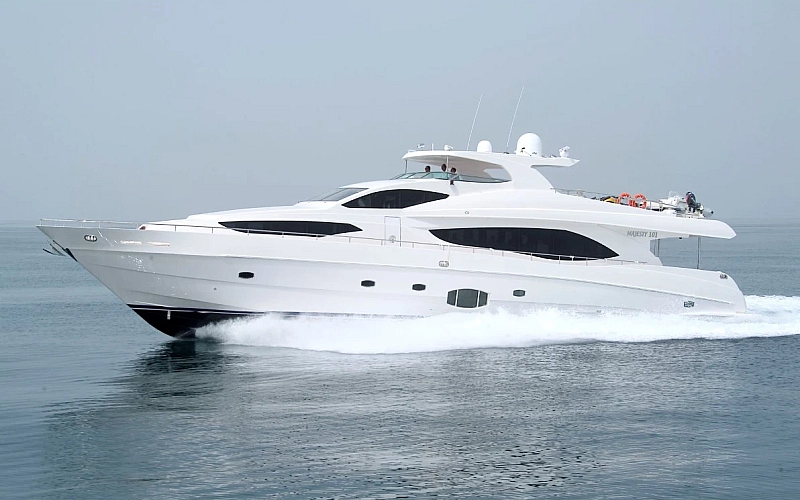 101 ft private yacht dubai marina yacht rental