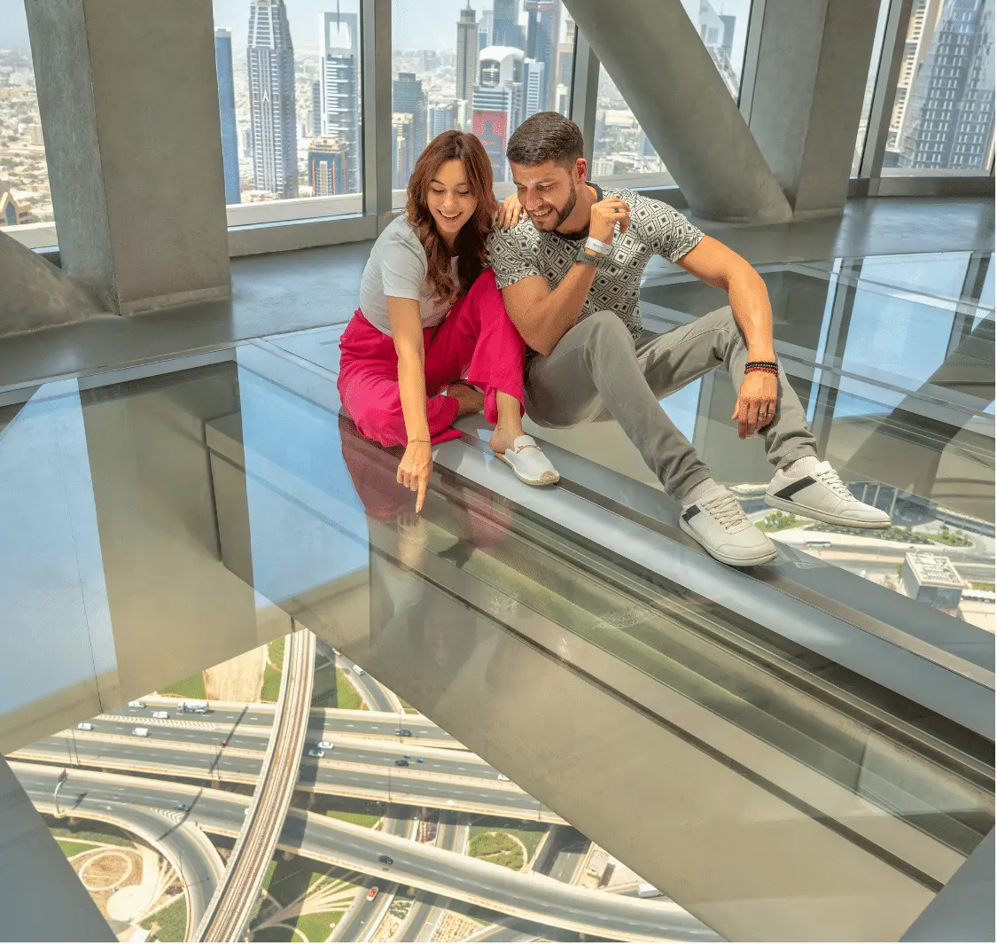 dubai frame glass walk way