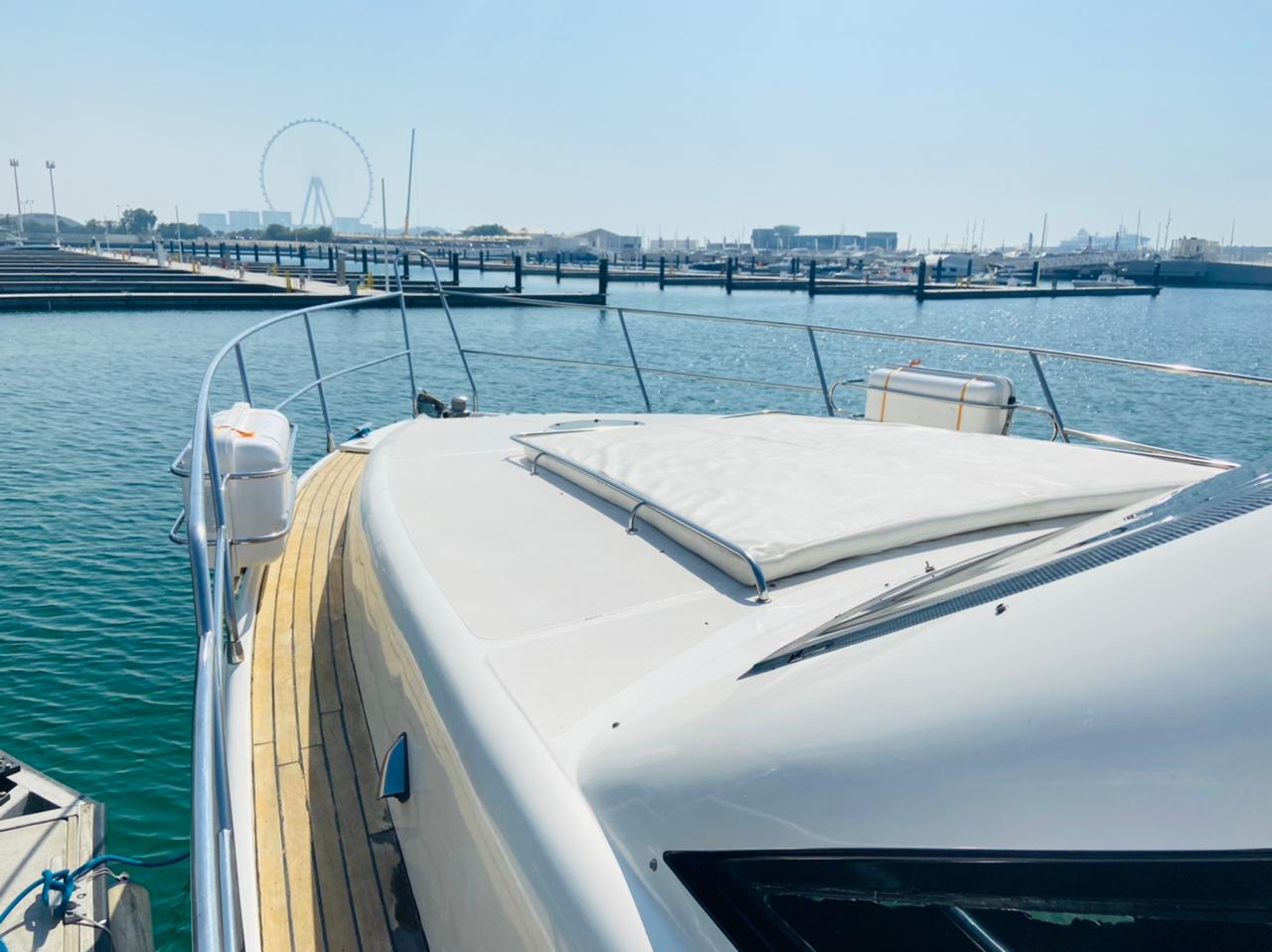Dubai Yacht Tour
